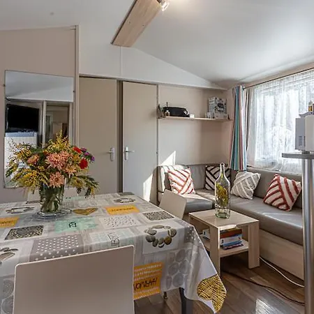 Mobilhome Le Coin Bonheur * Aureilhan